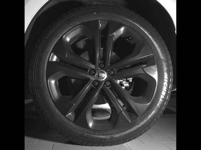 2024 Jaguar F-PACE P400 R-Dynamic S