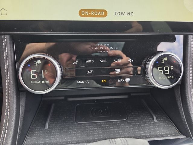 2024 Jaguar F-PACE P400 R-Dynamic S