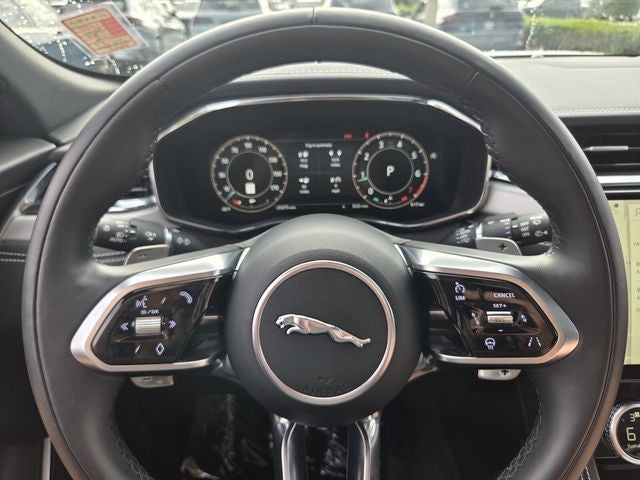 2024 Jaguar F-PACE P400 R-Dynamic S