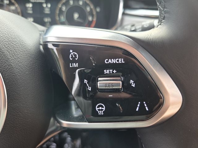 2024 Jaguar F-PACE P400 R-Dynamic S