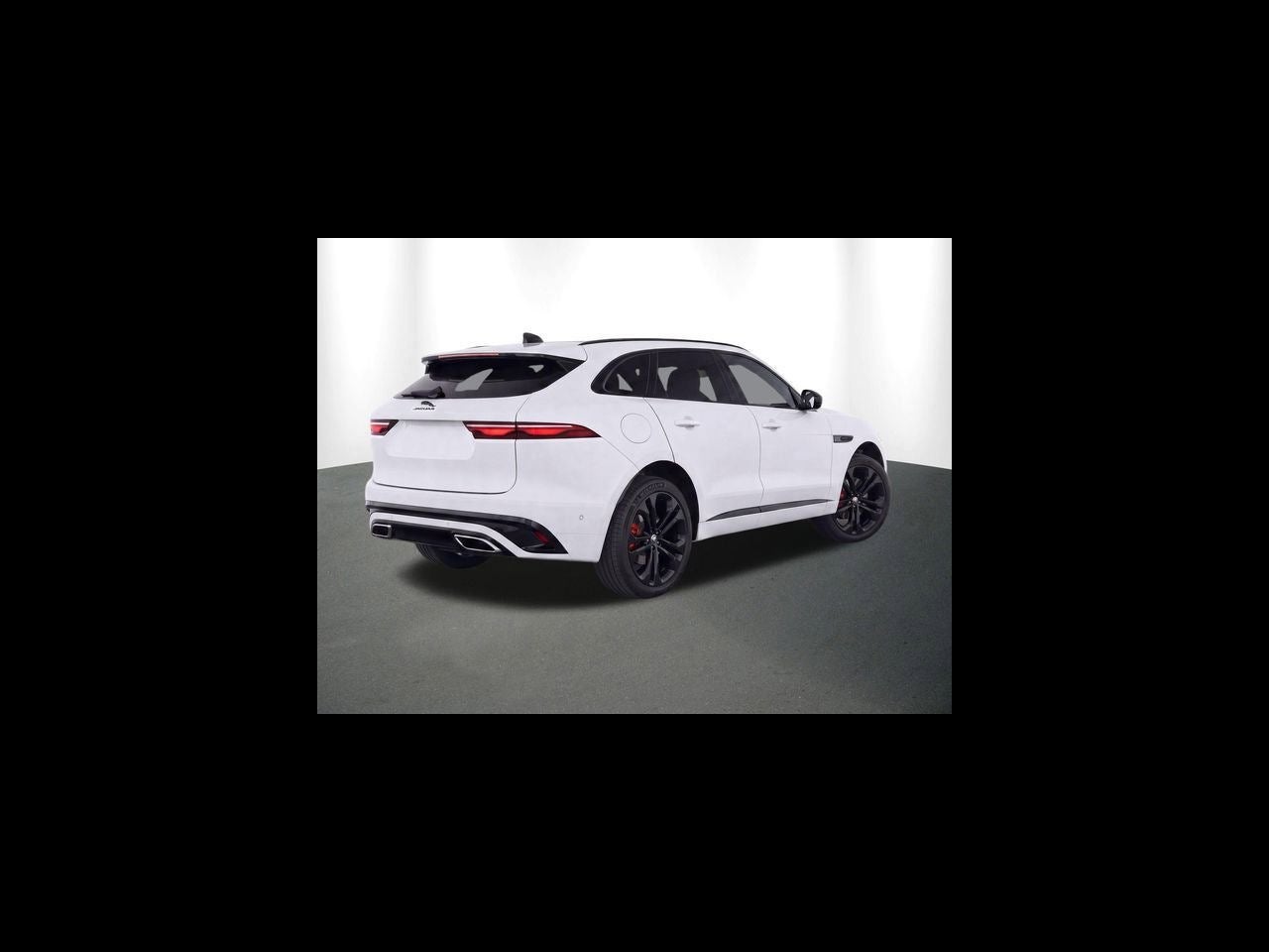 2024 Jaguar F-PACE P400 R-Dynamic S
