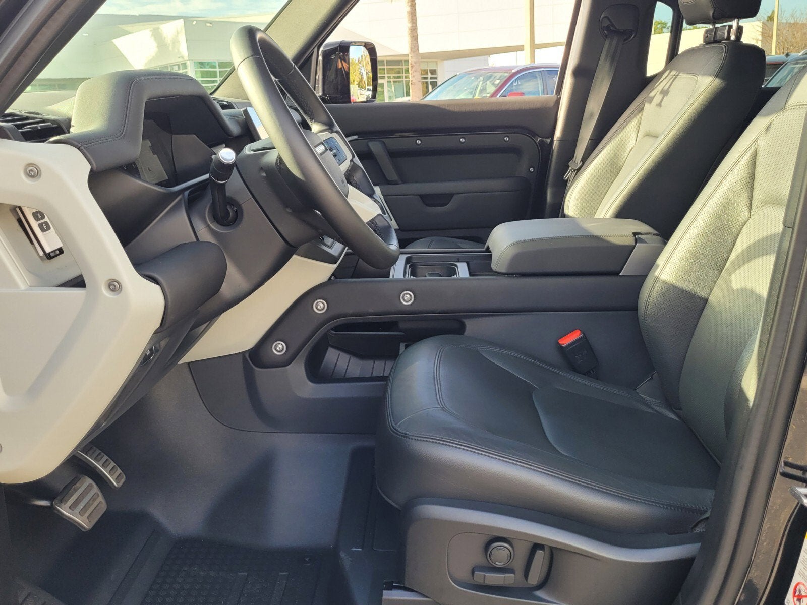 2024 Land Rover Defender S