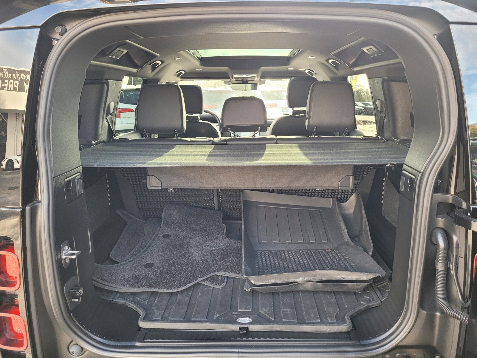 2024 Land Rover Defender S