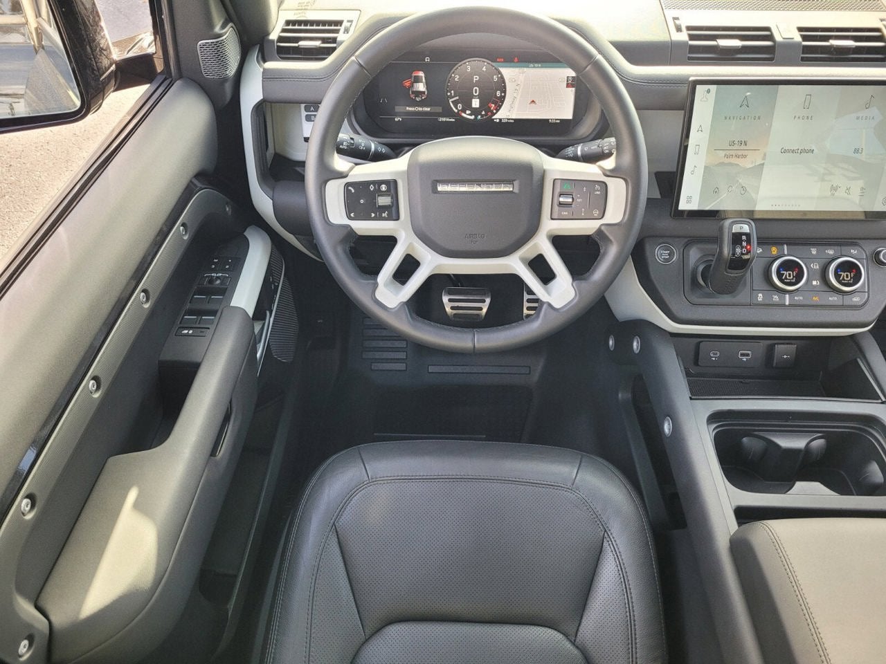 2024 Land Rover Defender S