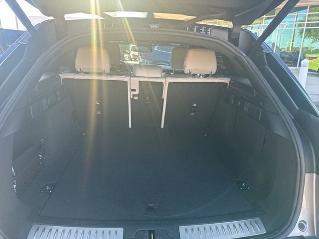 2023 Land Rover Range Rover Velar R-Dynamic S