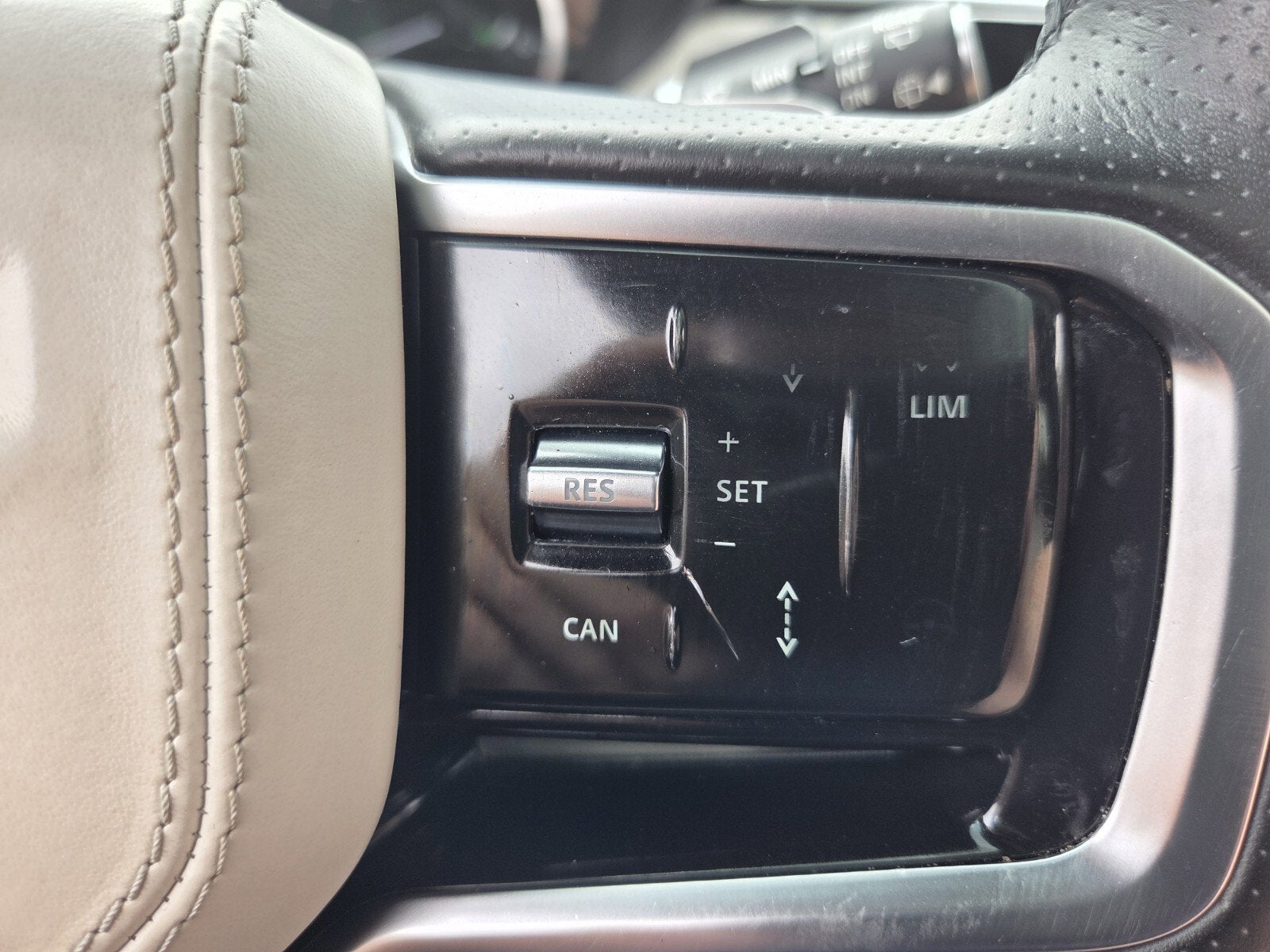 2023 Land Rover Range Rover Velar R-Dynamic S