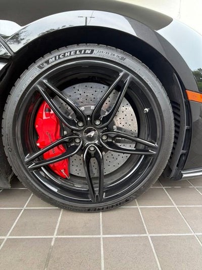 2019 McLaren 570S Base