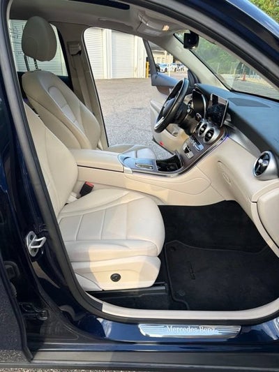 2022 Mercedes-Benz GLC GLC 300