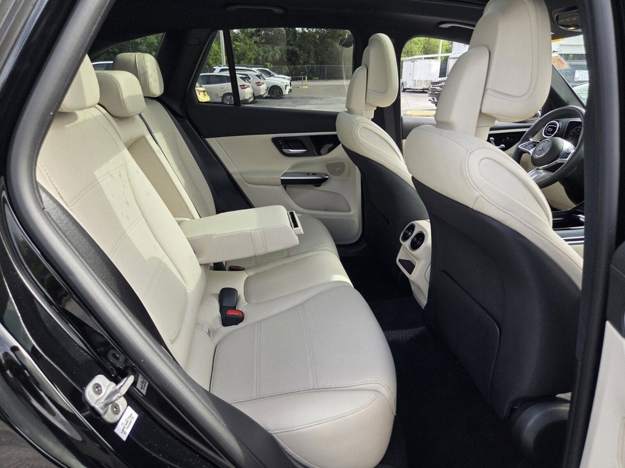 2024 Mercedes-Benz GLC GLC 300