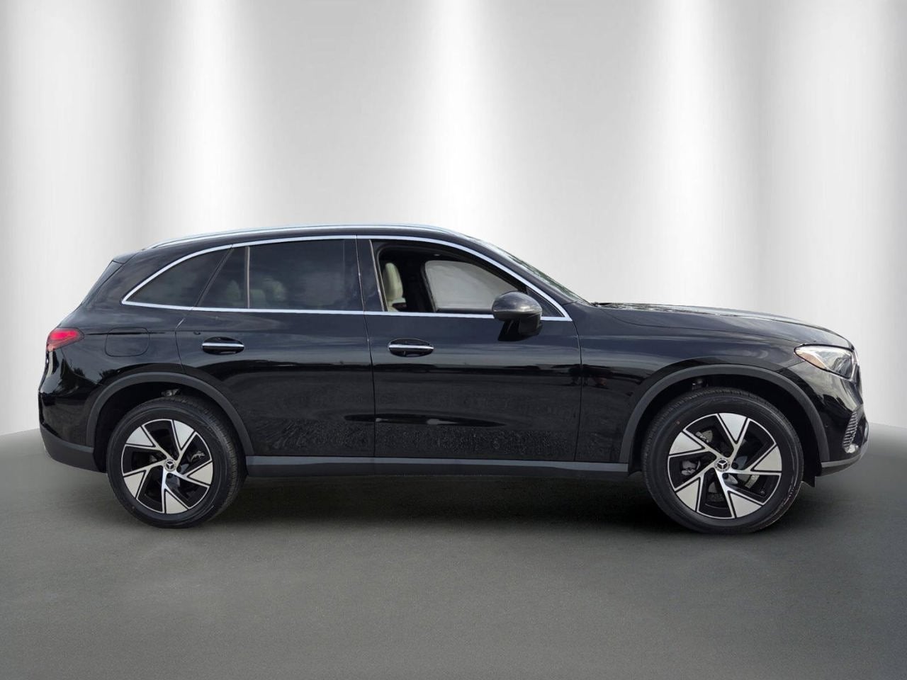 2024 Mercedes-Benz GLC GLC 300