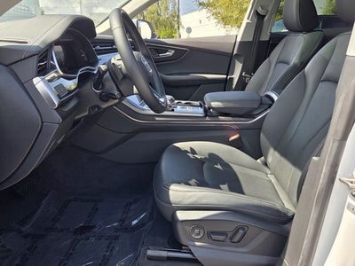 2023 Audi Q8 55 Premium Plus quattro