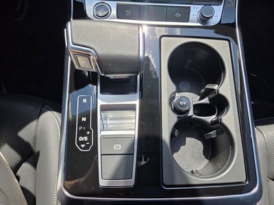 2023 Audi Q8 55 Premium Plus quattro