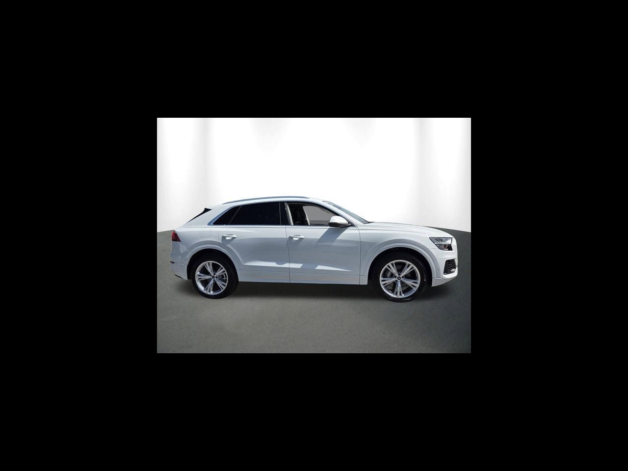 2023 Audi Q8 55 Premium Plus quattro