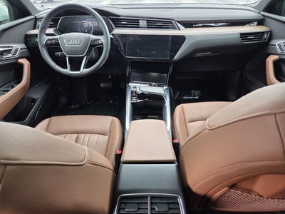 2024 Audi Q8 Sportback e-tron Premium Plus S line quattro
