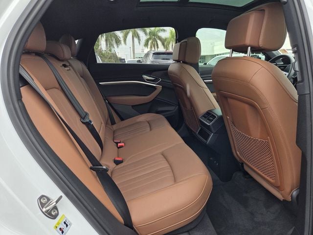 2024 Audi Q8 Sportback e-tron Premium Plus S line quattro
