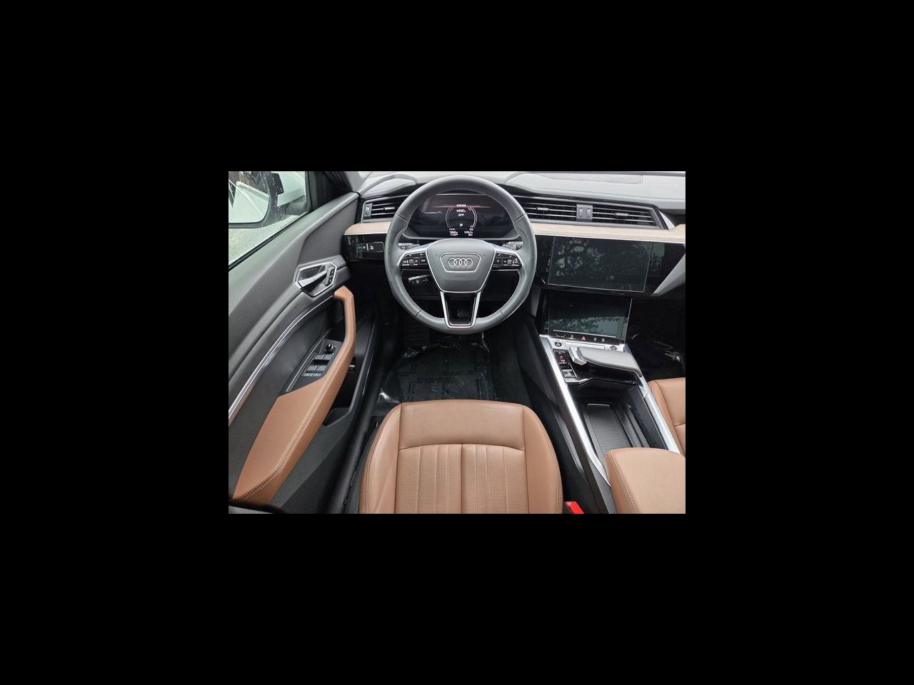 2024 Audi Q8 Sportback e-tron Premium Plus S line quattro