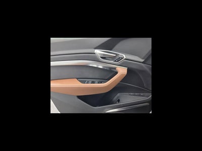 2024 Audi Q8 Sportback e-tron Premium Plus S line quattro