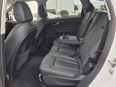 2023 Audi Q7 Premium Plus