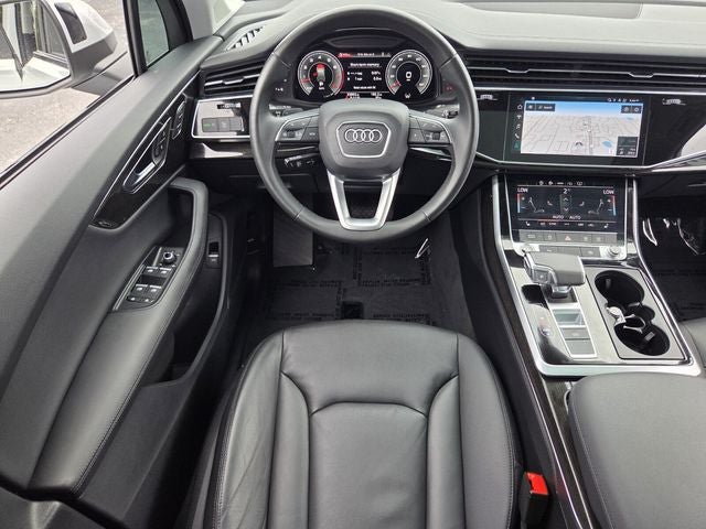 2023 Audi Q7 Premium Plus