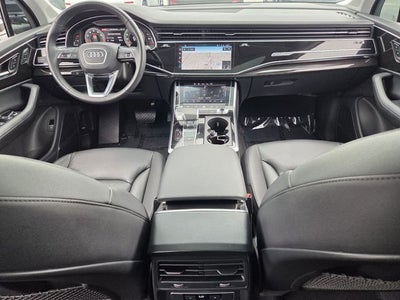 2023 Audi Q7 Premium Plus