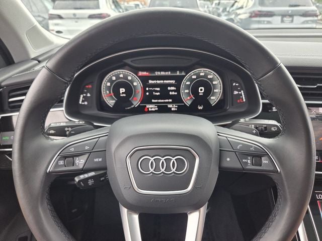 2023 Audi Q7 Premium Plus