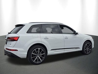 2023 Audi Q7 Premium Plus