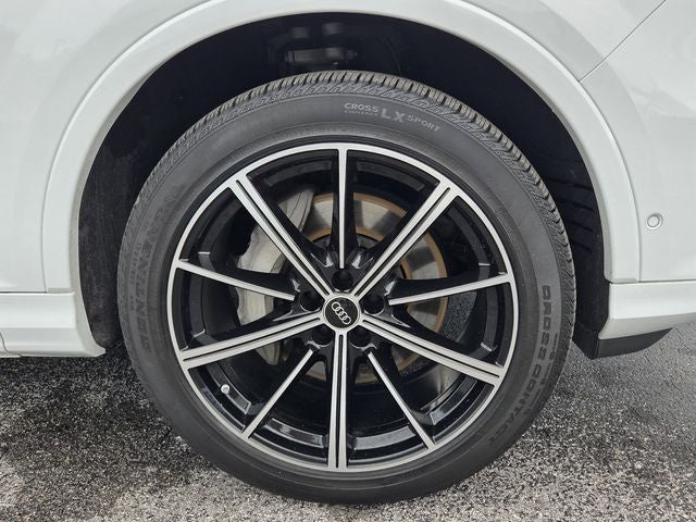 2023 Audi Q7 Premium Plus