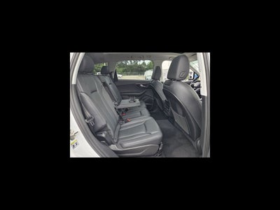 2023 Audi Q7 Premium Plus