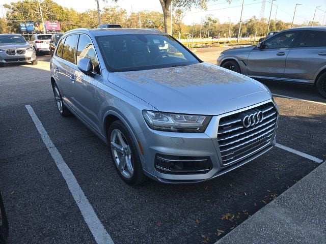 2019 Audi Q7 Prestige