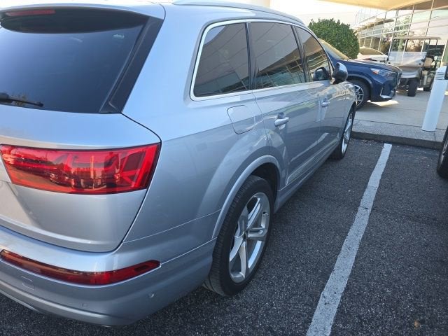 2019 Audi Q7 Prestige