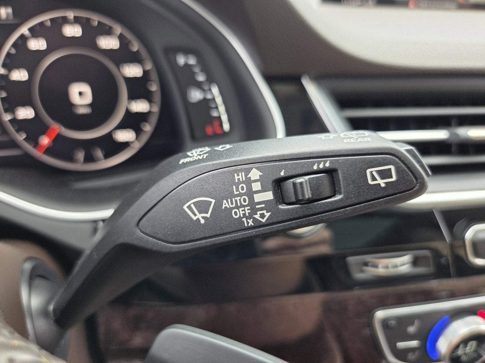 2019 Audi Q7 Prestige