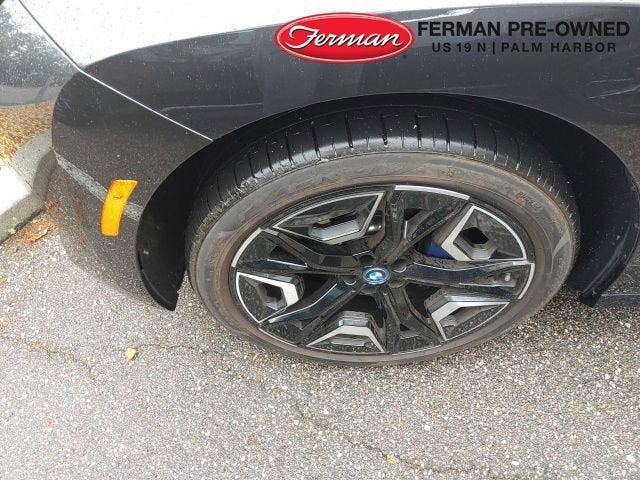 2025 BMW iX xDrive50