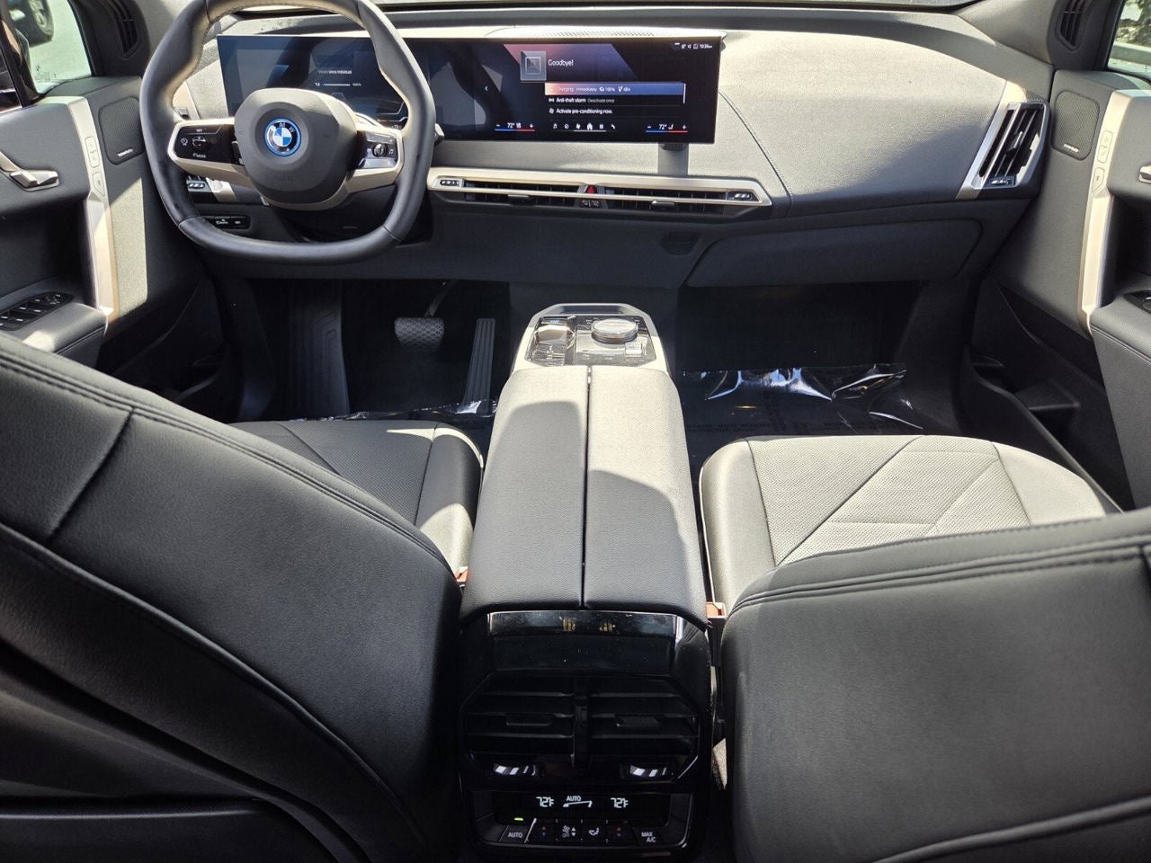 2025 BMW iX xDrive50