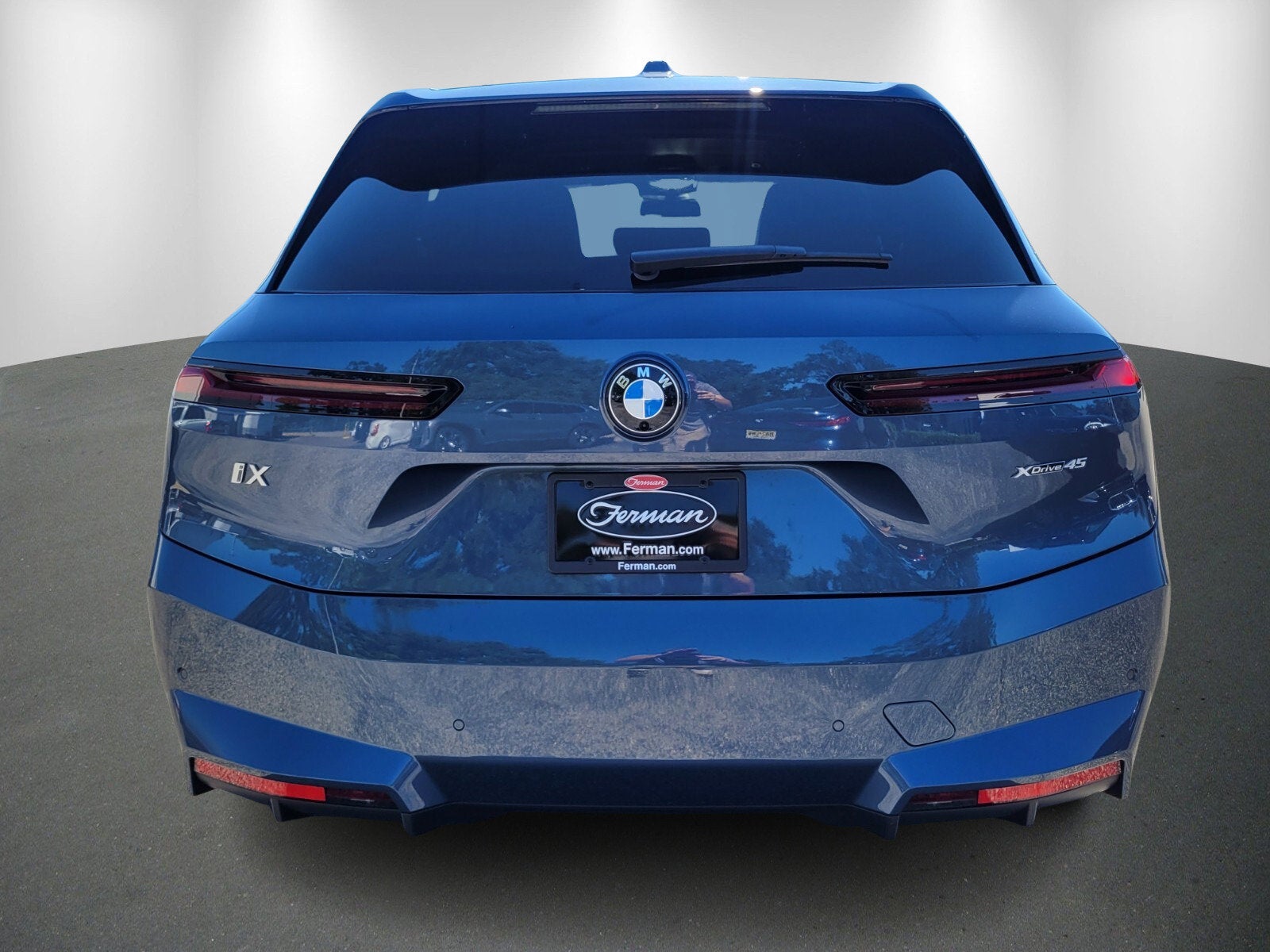 2026 BMW iX xDrive45