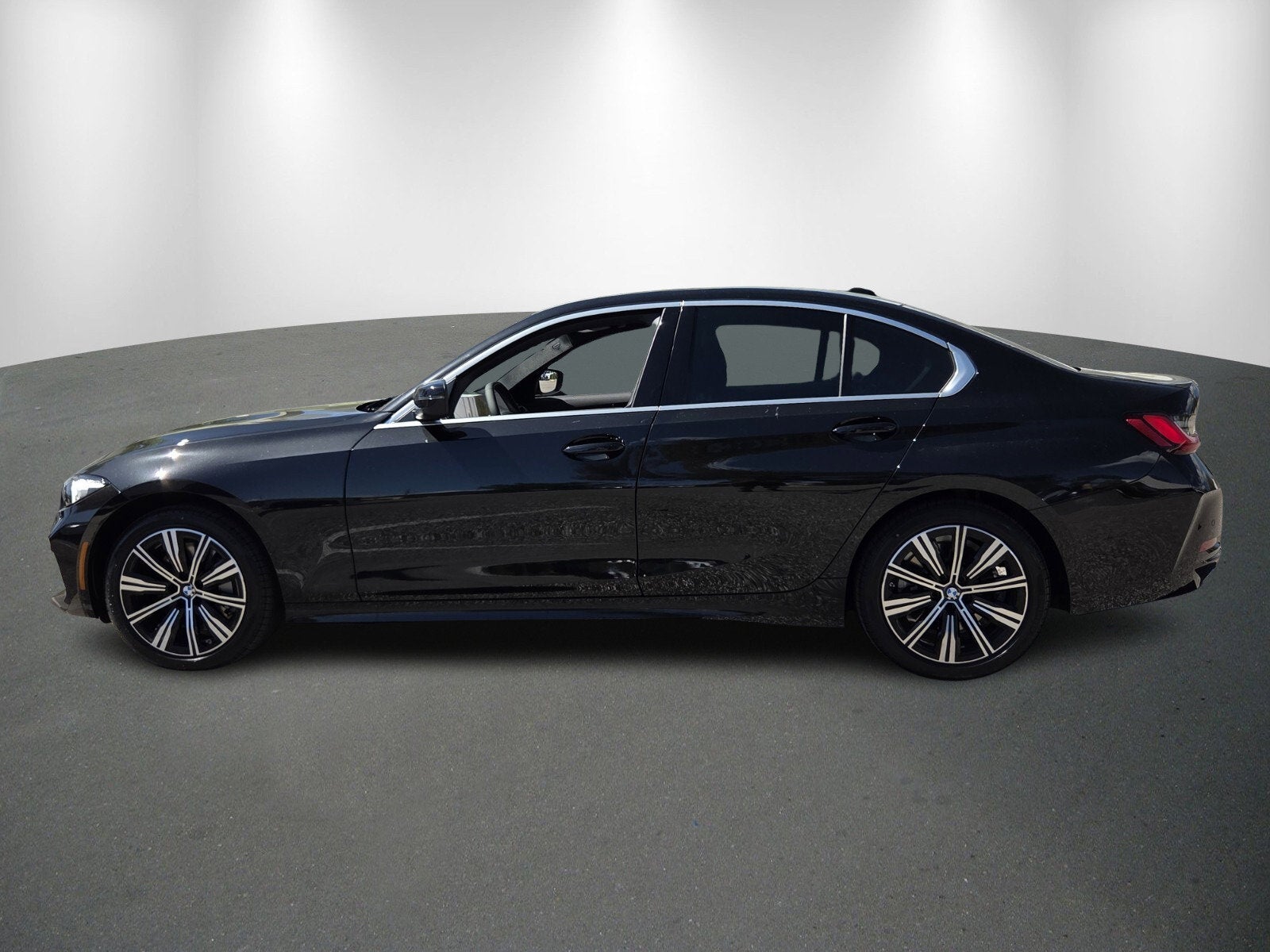 2026 BMW 3 Series 330i