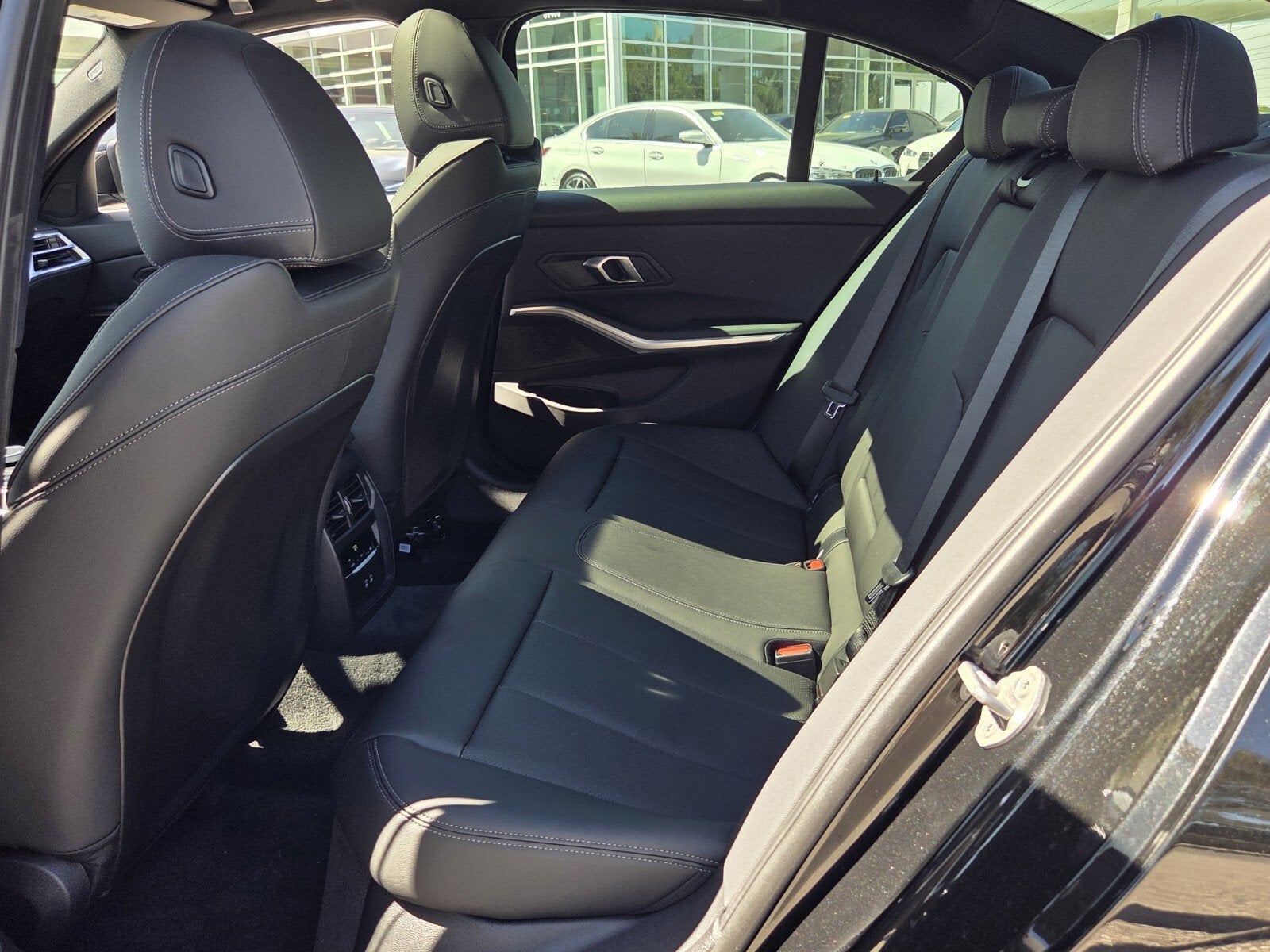 2026 BMW 3 Series 330i