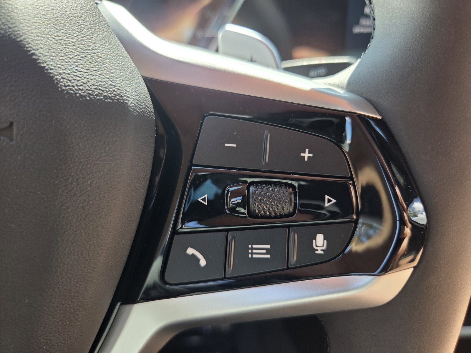 2026 BMW 3 Series 330i