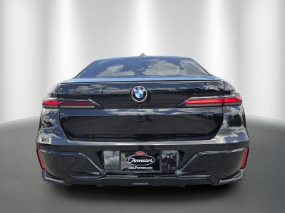 2023 BMW 7 Series 740i
