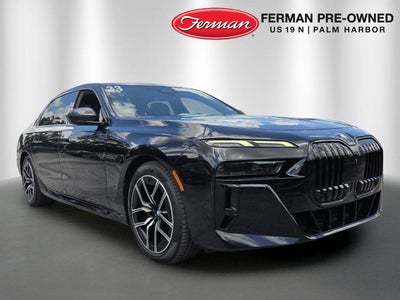 2023 BMW 7 Series 740i