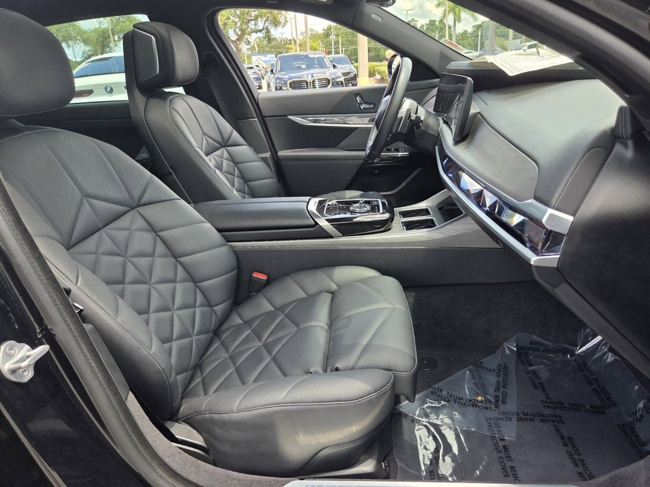 2023 BMW 7 Series 740i