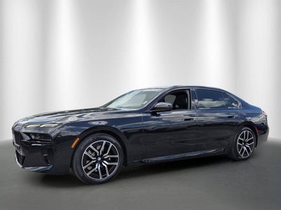 2023 BMW 7 Series 740i