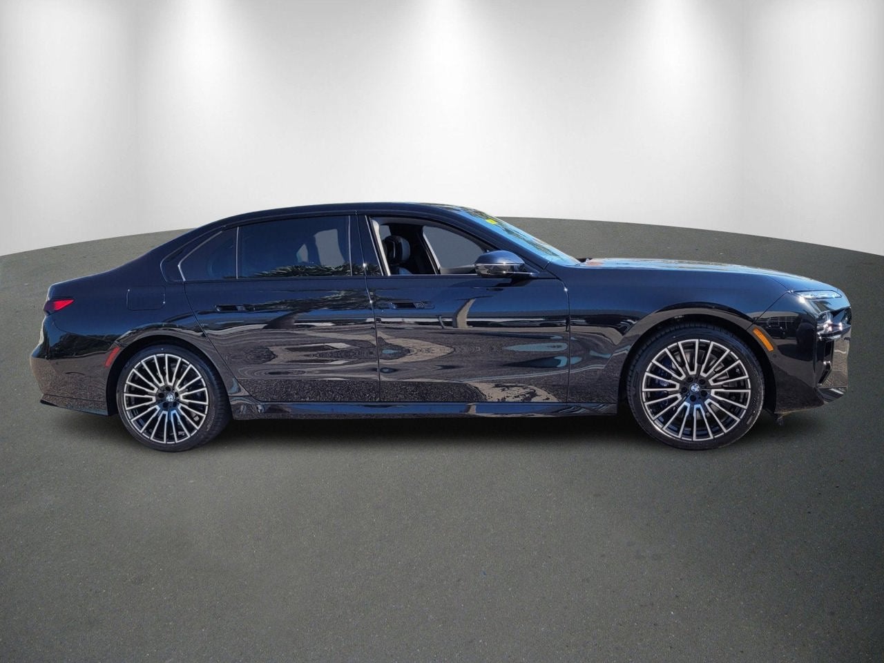 2026 BMW 7 Series 740i