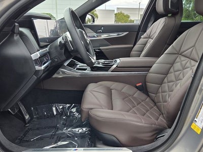 2023 BMW 7 Series 740i
