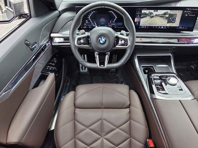 2023 BMW 7 Series 740i