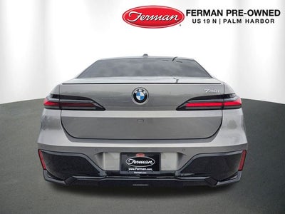 2023 BMW 7 Series 740i