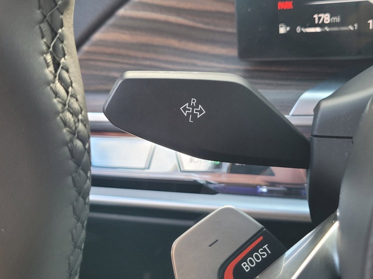 2023 BMW 7 Series 740i