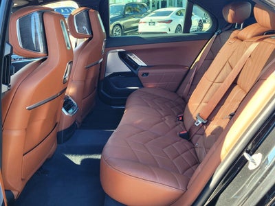 2023 BMW 7 Series 740i