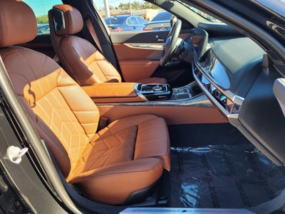 2023 BMW 7 Series 740i