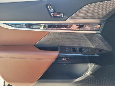 2023 BMW 7 Series 740i