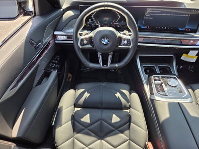 2025 BMW 7 Series 740i xDrive